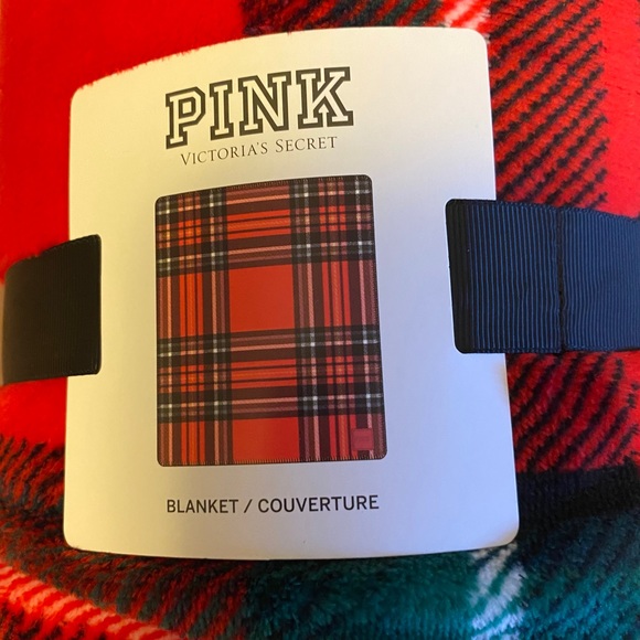NWT pink by Victoria’s Secret VS blanket 50 x 60 red black white throw - Picture 3 of 3